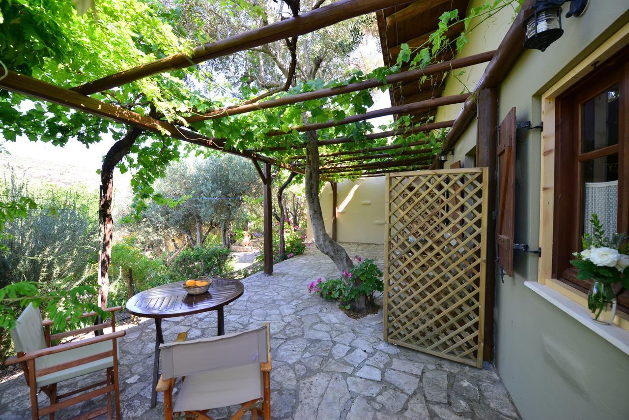 Ferienwohnung Viglatoras Sárkhos Exterior foto